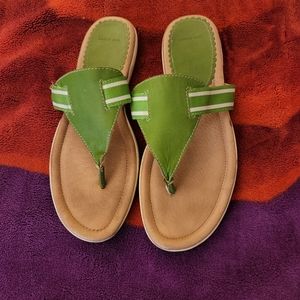 Pretty green summer shoe